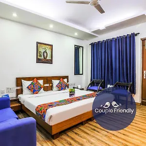 Fabhotel The Residency Dlf Galleria Hotel